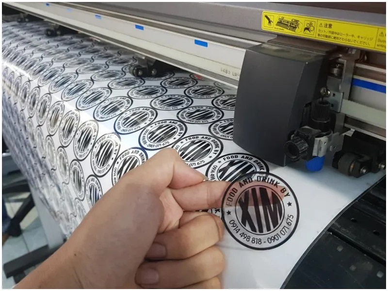 In decal nhựa trong tại In Á Đông